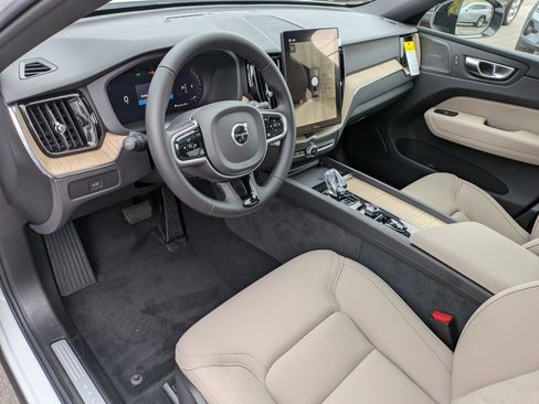 New 2026 Volvo XC60 B5 Plus w/ Climate Package image 12