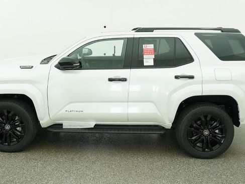 New 2026 Toyota 4Runner Limited AWD/4WD image 2