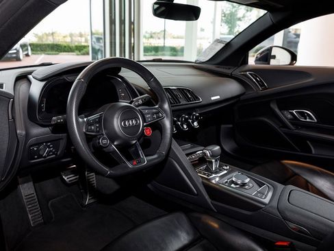 Used 2022 Audi R8 V10 performance image 24