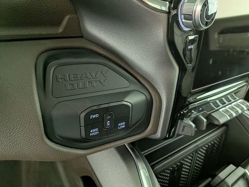 New 2026 RAM 3500 Laramie AWD/4WD image 22