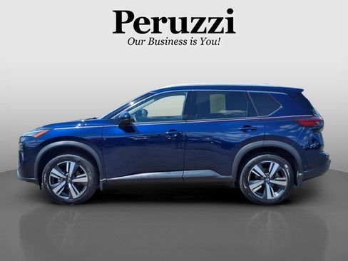 Used 2024 Nissan Rogue SL w/ SL Premium Package AWD/4WD image 6