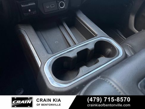 Used 2020 GMC Sierra 1500 SLT AWD/4WD image 18