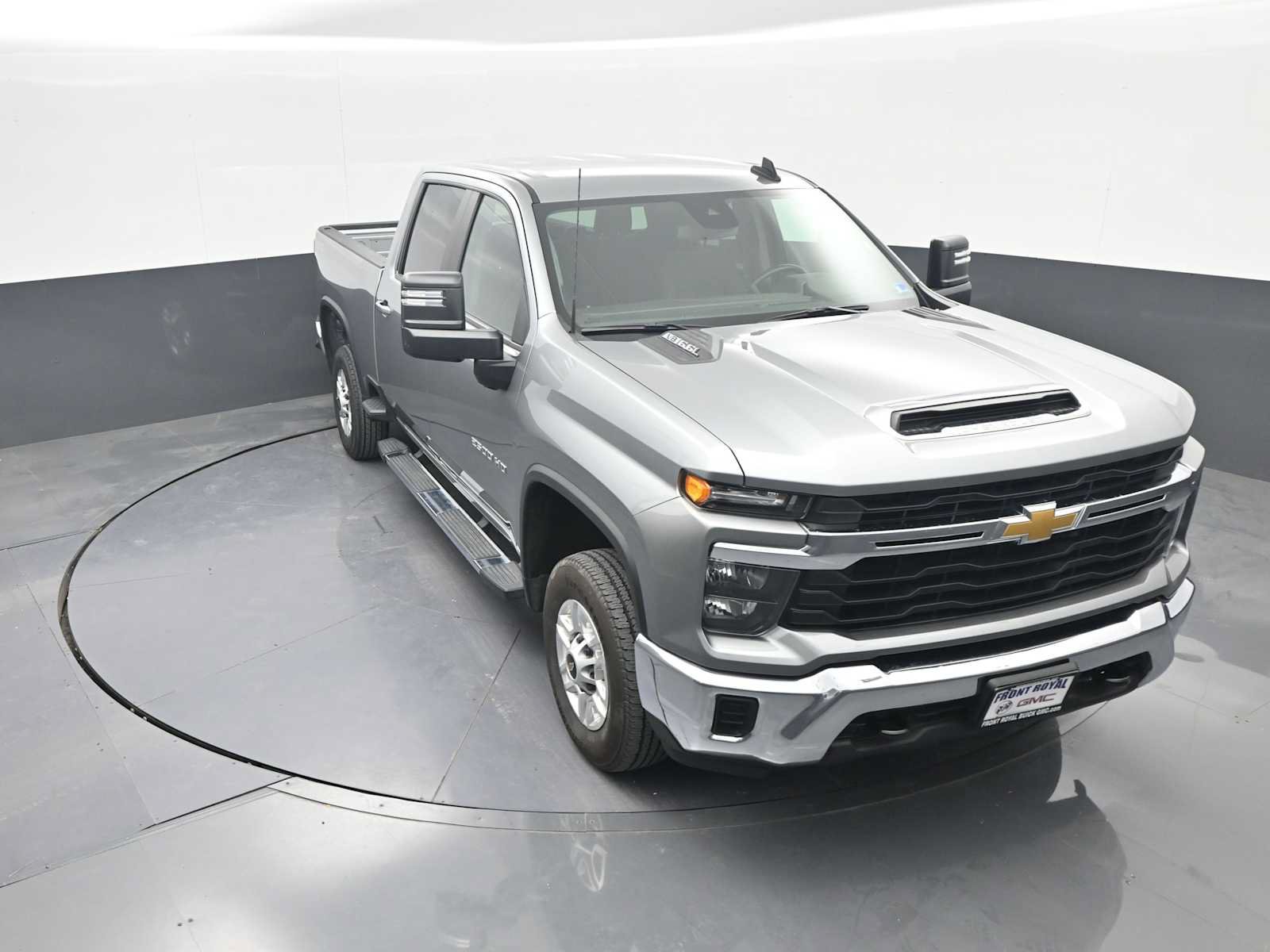 Used 2026 Chevrolet Silverado 2500 LT AWD/4WD image 32
