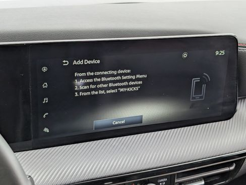 Used 2025 Nissan Kicks SR FWD image 28