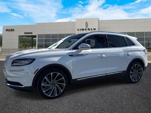 Used 2021 Lincoln Nautilus Reserve w/ Equipment Group 201A image 7