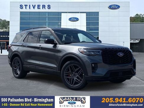 New 2026 Ford Explorer ST-Line w/ ST-Line Street Pack RWD image 1