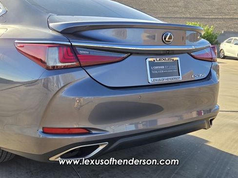 Certified 2021 Lexus ES 350 w/ Accessory Package FWD image 6