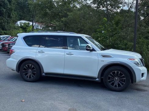 Used 2018 Nissan Armada Platinum w/ Captain Seat Package AWD/4WD image 10