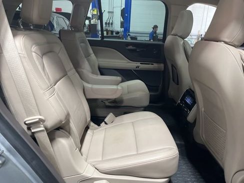 Certified 2023 Lincoln Aviator Reserve w/ Elements Package Plus image 21
