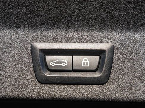 Used 2018 BMW X3 M40i w/ Premium Package image 10