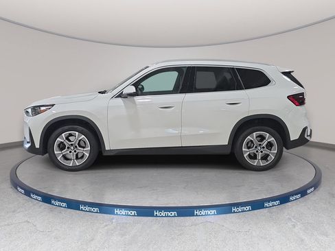 Used 2023 BMW X1 xDrive28i w/ Convenience Package AWD/4WD image 11