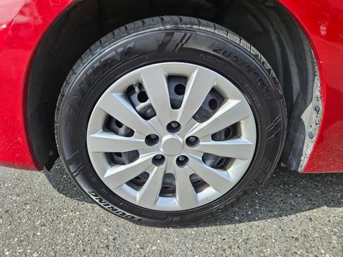Used 2013 Nissan Sentra SV w/ Driver Pkg FWD image 8