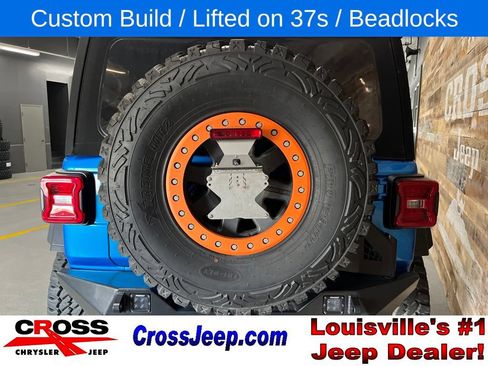 Used 2021 Jeep Wrangler Unlimited Rubicon AWD/4WD image 3