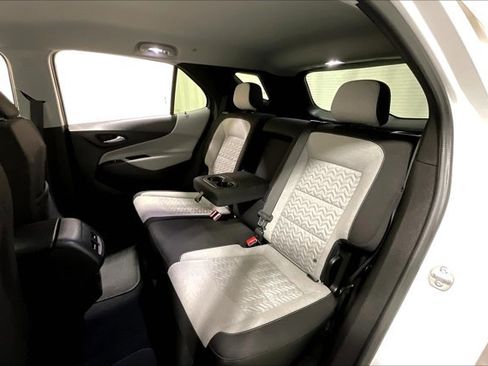 Used 2024 Chevrolet Equinox LT image 26