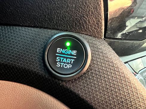 Used 2019 Ford Transit Connect Titanium w/ Titanium Premium Package image 36