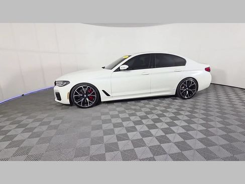Used 2022 BMW M550i xDrive w/ Executive Package AWD/4WD image 46