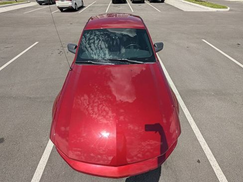 Used 2007 Ford Mustang GT RWD image 4