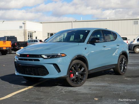 Used 2024 Dodge Hornet R/T image 7