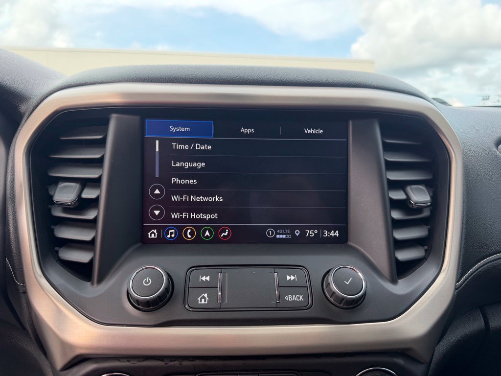 Used 2021 GMC Acadia Denali w/ Denali Technology Package FWD image 34