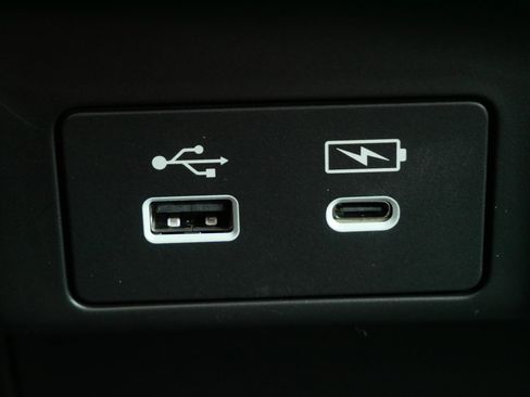 New 2026 Honda Odyssey Touring image 25