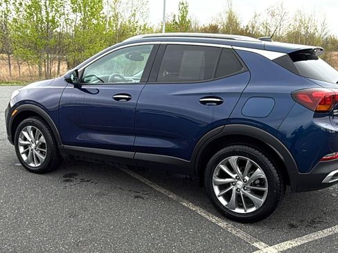 Used 2023 Buick Encore GX Essence w/ Experience Buick Package AWD/4WD image 11