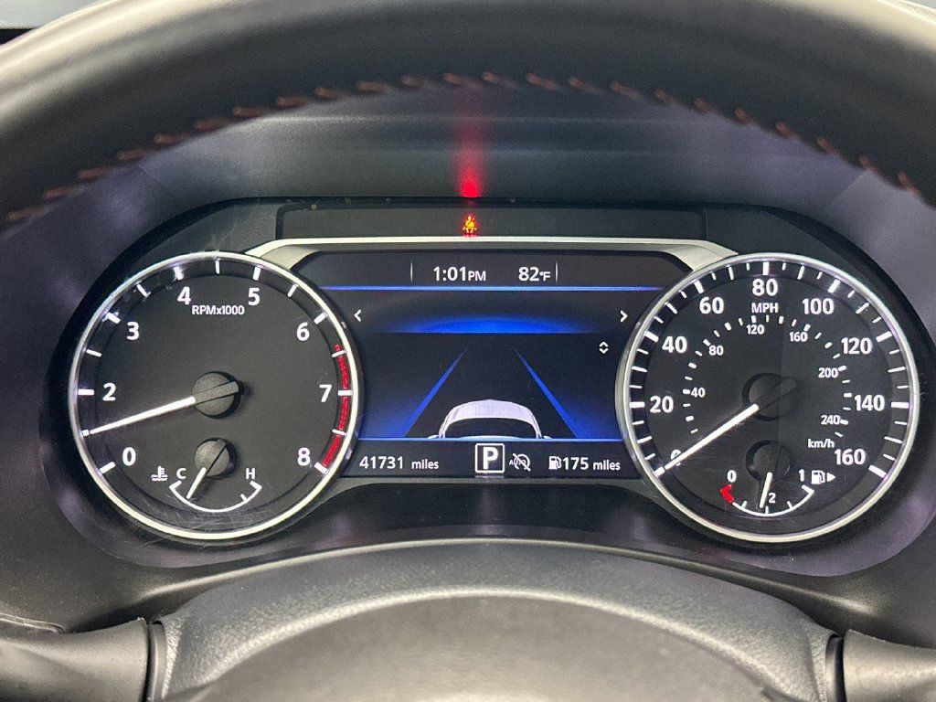 Used 2025 Nissan Sentra SR FWD image 22