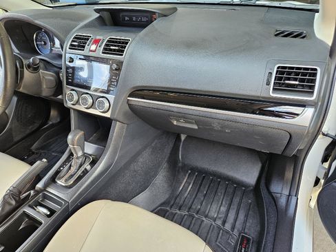 Used 2016 Subaru Crosstrek 2.0i Limited AWD/4WD image 16