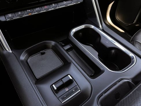 Used 2024 GMC Sierra 2500 Denali w/ Denali Reserve Package image 22