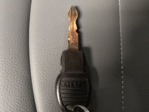 Used 2013 RAM 1500 Express image 32