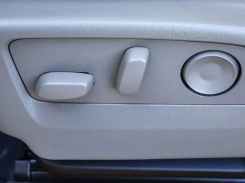 Certified 2022 Chevrolet Silverado 1500 LTZ image 13