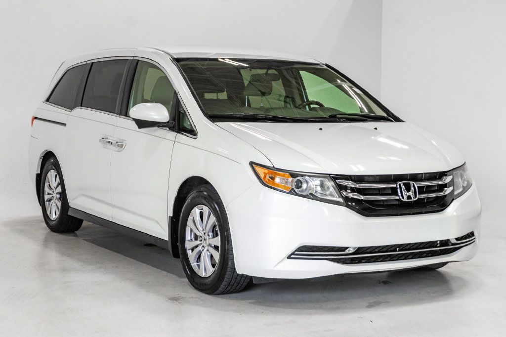 Used 2016 Honda Odyssey SE image 6