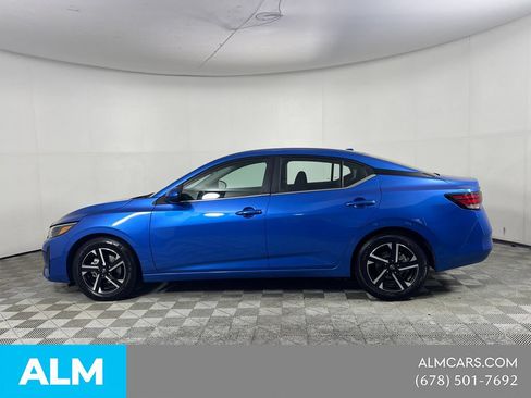 Used 2024 Nissan Sentra SV FWD image 10