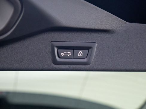 Certified 2022 BMW X5 M50i image 34