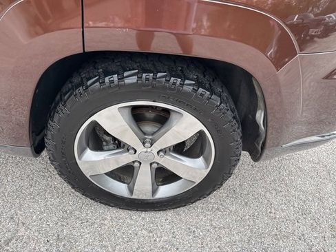Used 2014 Jeep Grand Cherokee Summit image 29