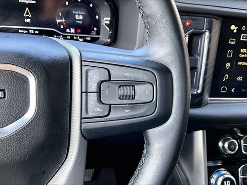 Used 2023 GMC Yukon Denali image 30