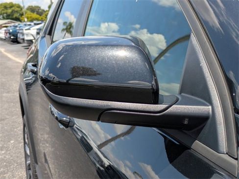 New 2025 GMC Terrain Elevation w/ Elevation Premium Package image 11