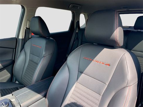 Used 2025 Nissan Rogue SV image 12