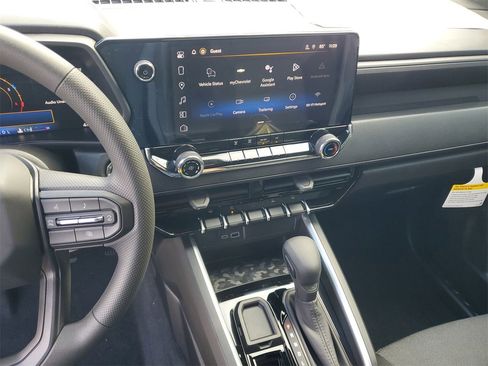 New 2026 Chevrolet Colorado W/T image 19