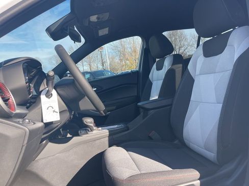 New 2026 Chevrolet Trax RS image 10