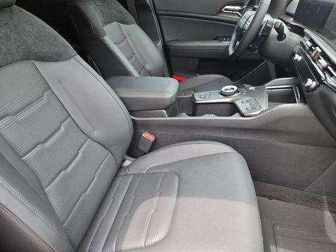 New 2026 Kia Sportage SX Prestige AWD/4WD image 11