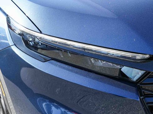 Used 2026 Honda CR-V Sport-L image 14