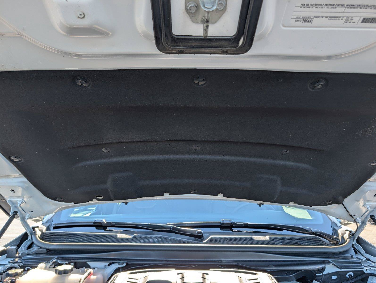 Used 2025 Jeep Wagoneer Series II AWD/4WD image 36