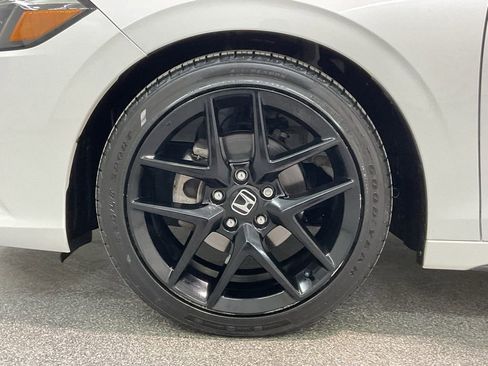 Used 2023 Honda Civic Sport image 33