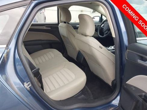Used 2018 Ford Fusion S FWD image 7