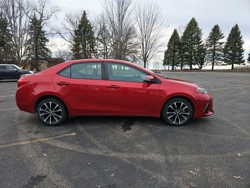 Used 2019 Toyota Corolla XLE image 7