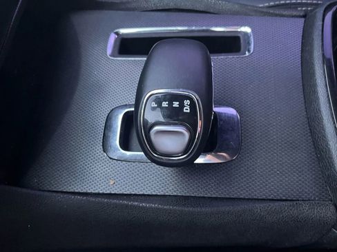 Used 2013 Chrysler 300 S image 38