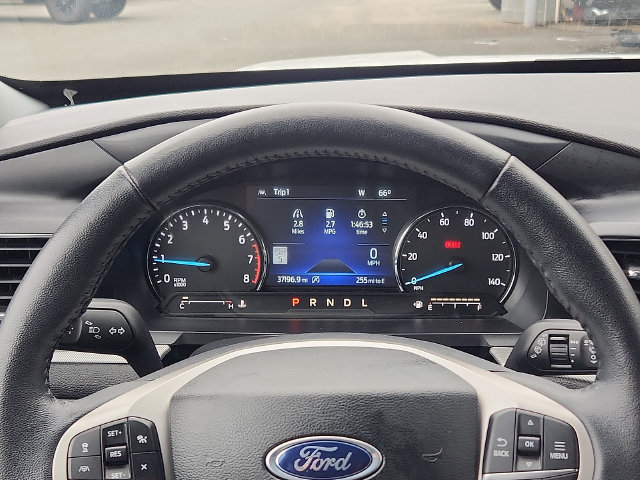 Certified 2023 Ford Explorer XLT w/ Equipment Group 202A AWD/4WD image 13