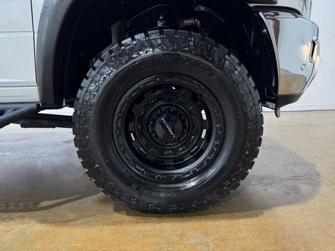 Used 2018 RAM 2500 Laramie w/ Convenience Group AWD/4WD image 56