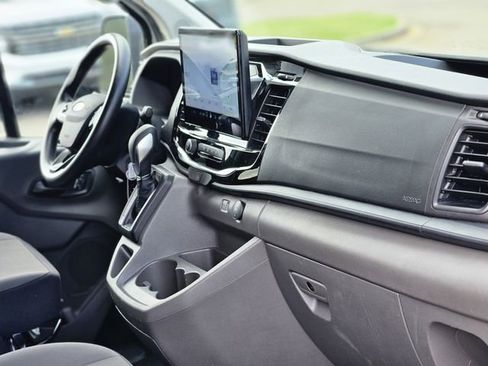 Used 2024 Ford Transit 350 XLT image 13