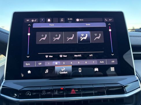 Certified 2023 Jeep Compass Limited image 24